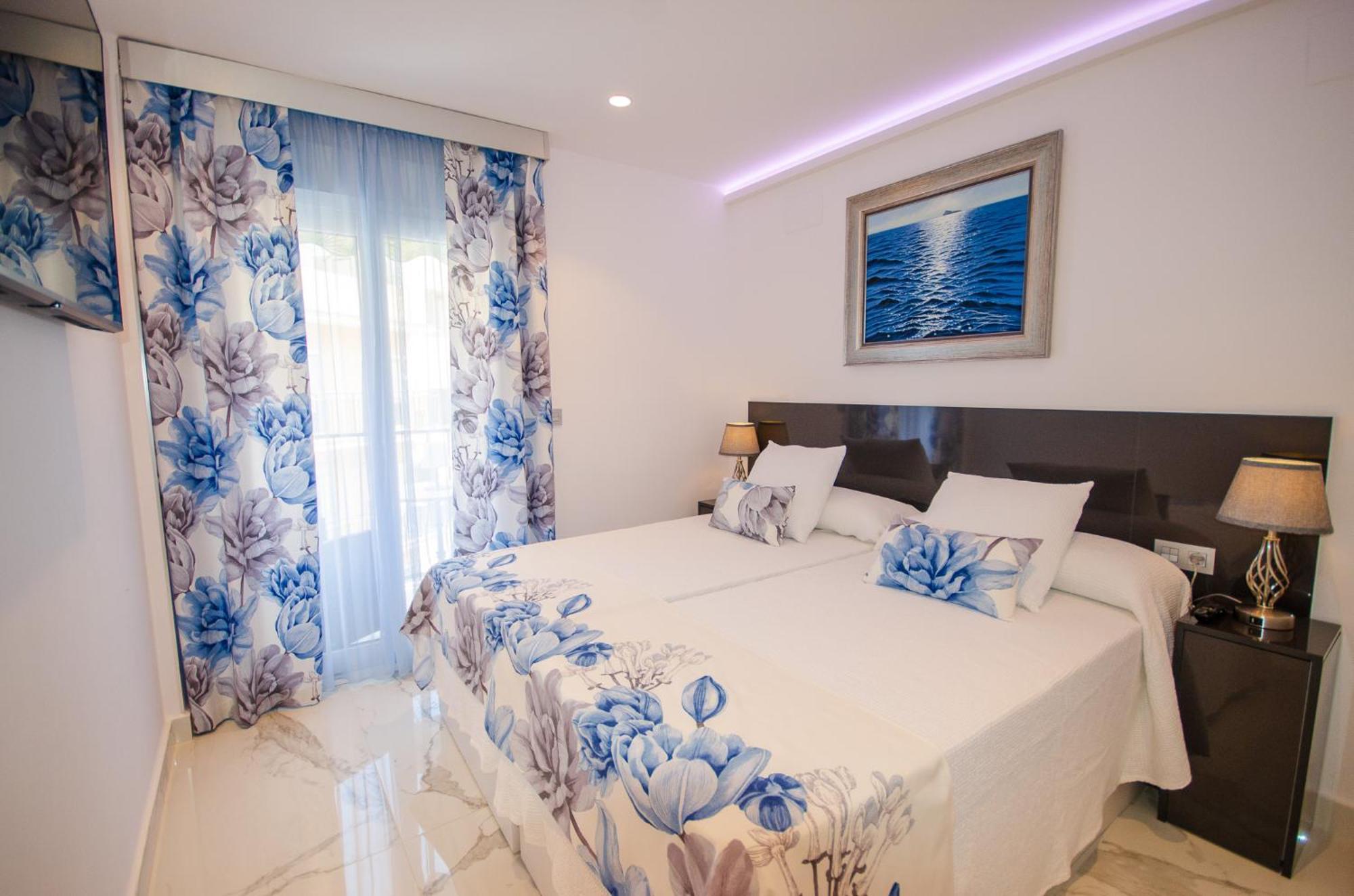 Ferienwohnung Oasis - Palm Old Town Benidorm Exterior foto