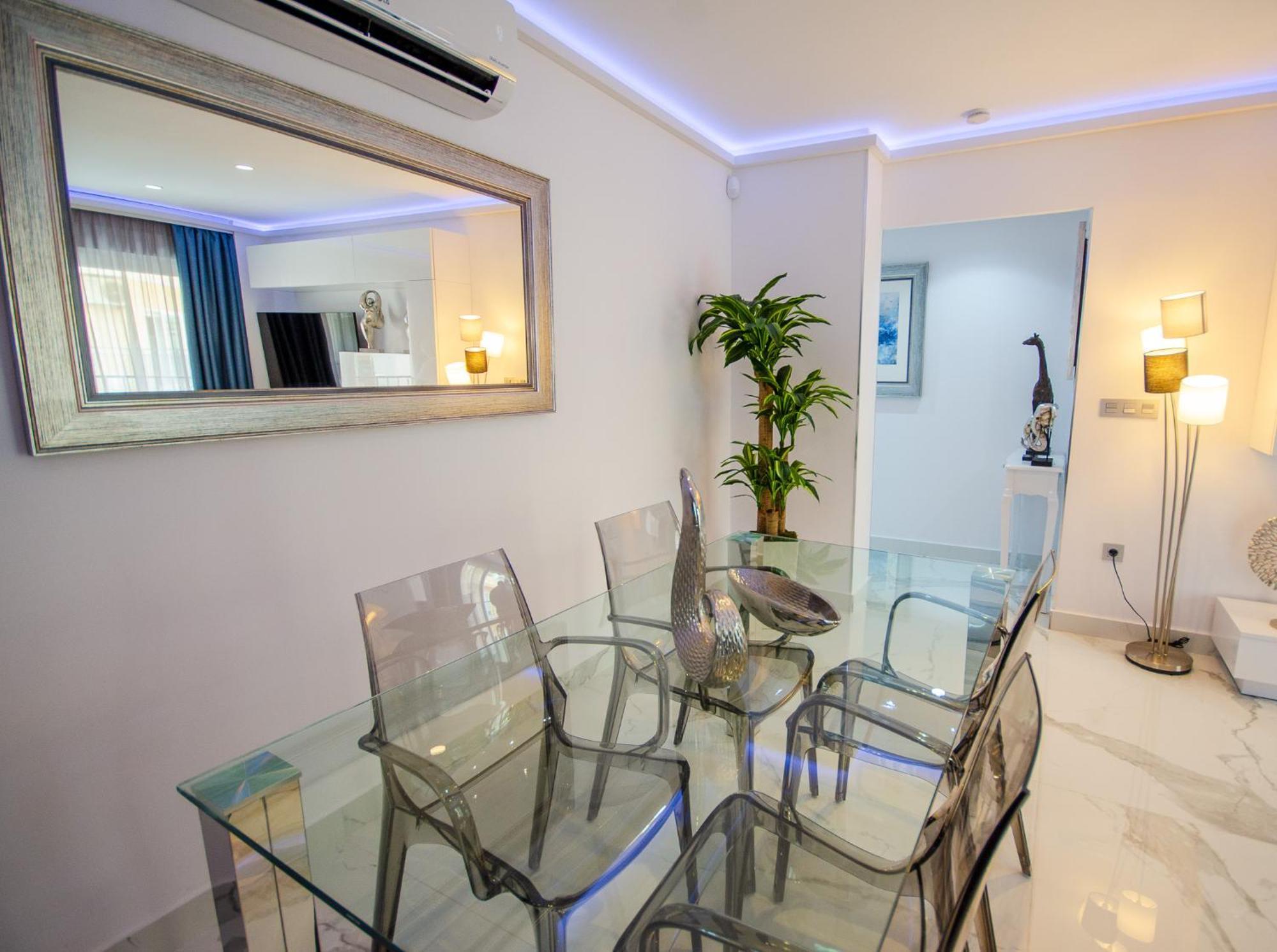 Ferienwohnung Oasis - Palm Old Town Benidorm Exterior foto