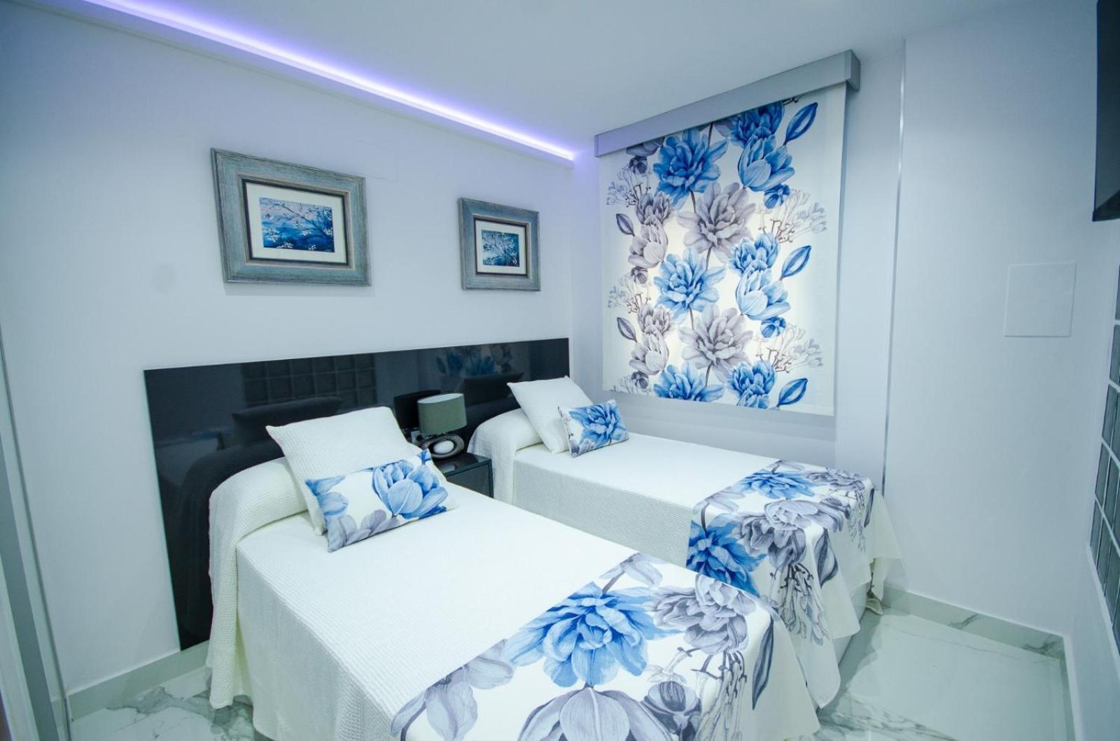 Ferienwohnung Oasis - Palm Old Town Benidorm Exterior foto
